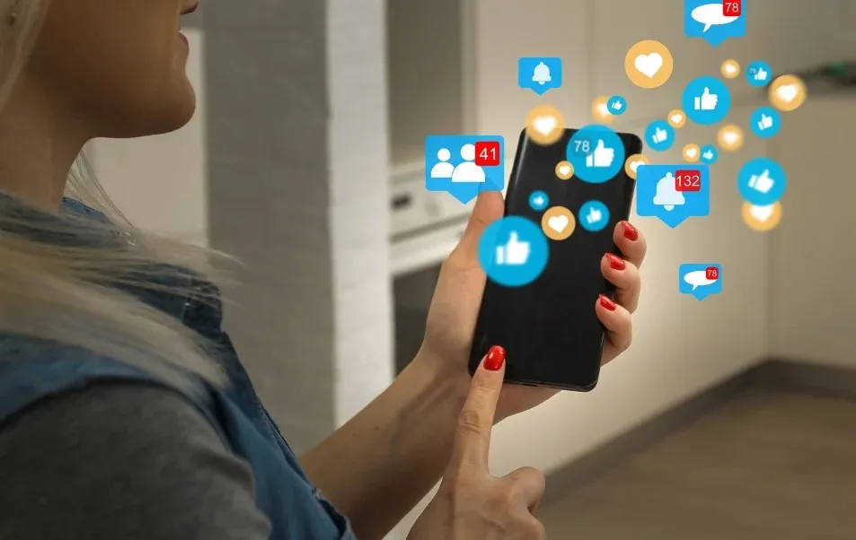 Muchas interacciones en redes sociales